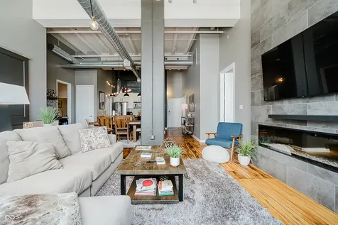 624 E Walnut Street Indianapolis IN 46204