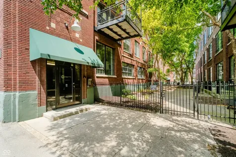 624 E Walnut Street Indianapolis IN 46204