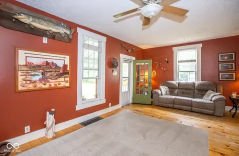 285 John Street Noblesville IN 46060