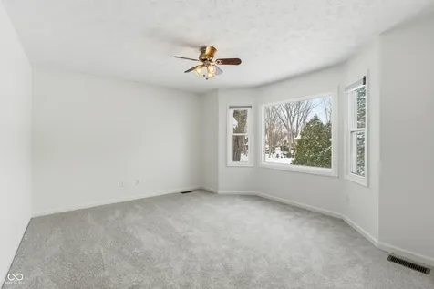 11845 Discovery Circle Indianapolis IN 46236