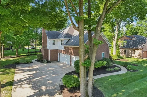 11845 Discovery Circle Indianapolis IN 46236