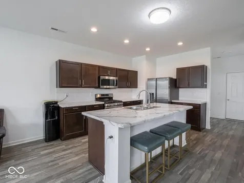 7241 Glen Park Lane Indianapolis IN 46259