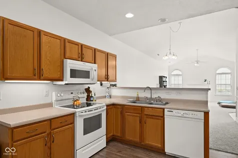 1064 Laurelwood Lane Greenwood IN 46142