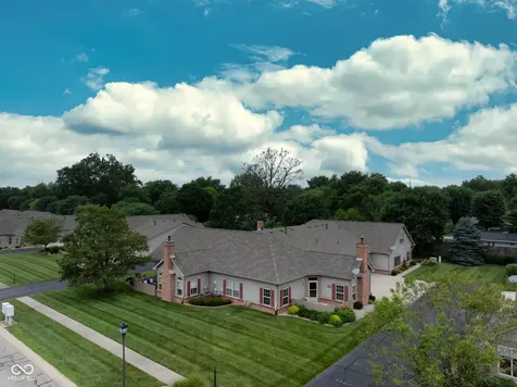 1064 Laurelwood Lane Greenwood IN 46142