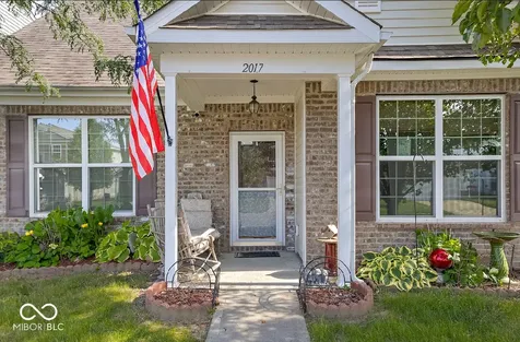 2017 Shadow Creek Boulevard Columbus IN 47201