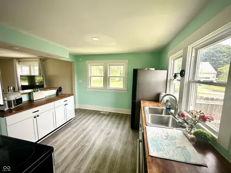 514 E 2nd Street Sheridan IN 46069