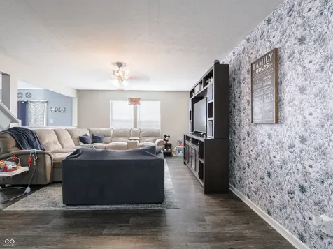 8125 Whistlewood Drive Indianapolis IN 46239
