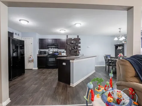 8125 Whistlewood Drive Indianapolis IN 46239