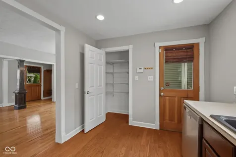 809 E 16th Street Indianapolis IN 46202