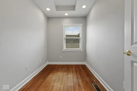 809 E 16th Street Indianapolis IN 46202