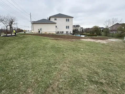 3747 W 121st Street Zionsville IN 46077