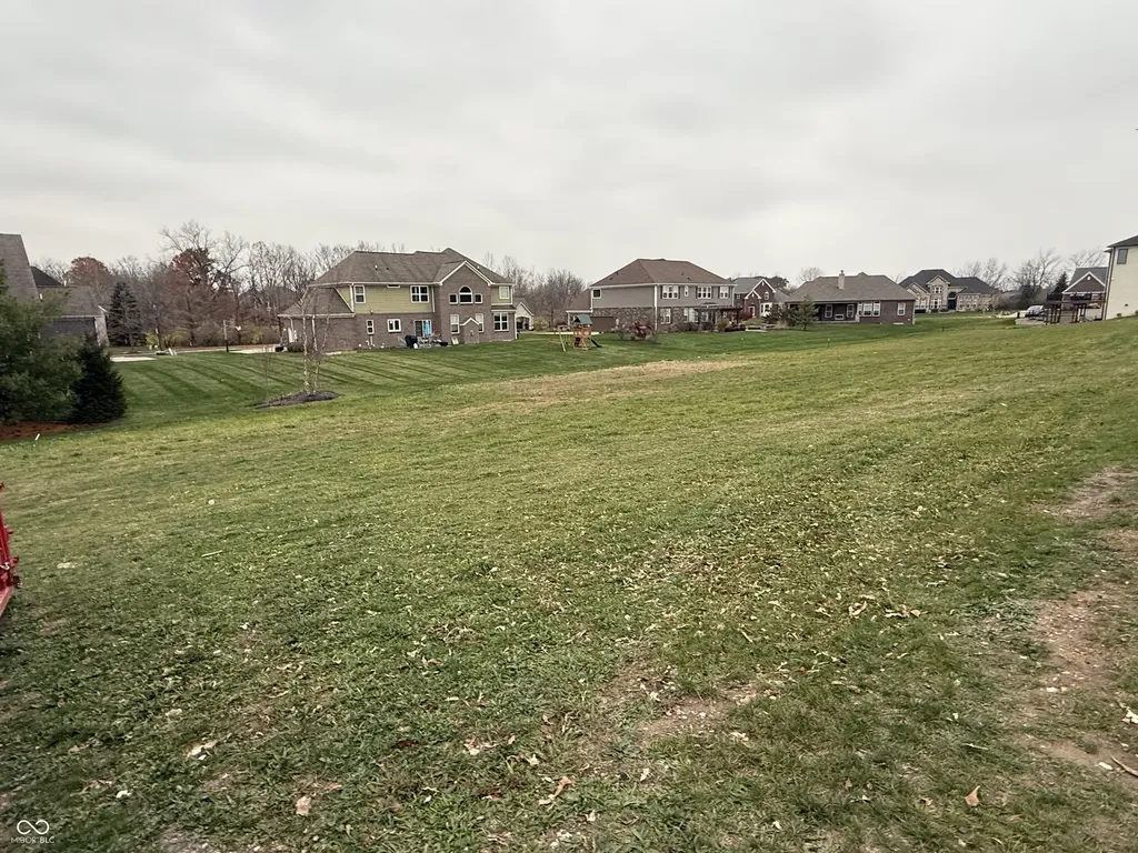 3733 W 121st Street Zionsville IN 46077