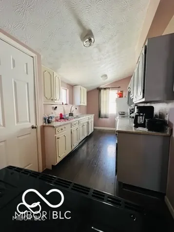 1358 Hiatt Street Indianapolis IN 46221