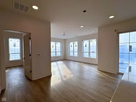 925 Veterans Way Carmel IN 46032