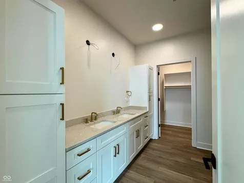 925 Veterans Way Carmel IN 46032