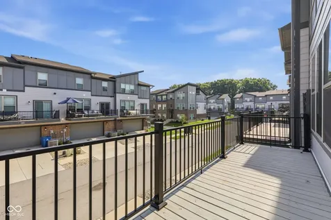 13472 Erlen Drive Fishers IN 46037