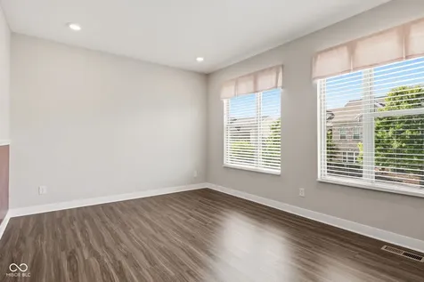 13472 Erlen Drive Fishers IN 46037