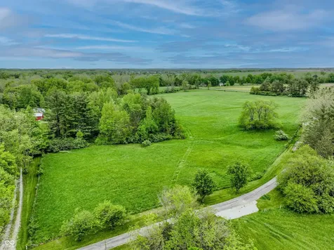 1645 Dye Creek Court Zionsville IN 46077