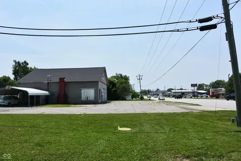 709 Morton Avenue Martinsville IN 46151