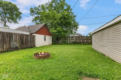 1228 Knox Street E Indianapolis IN 46227