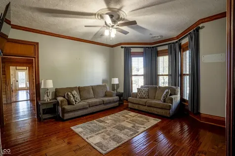 115 W State Road 38 Pendleton IN 46064