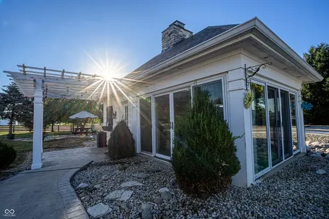 115 W State Road 38 Pendleton IN 46064