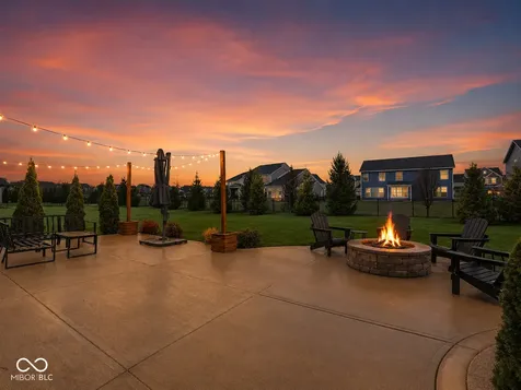 12132 Lantana Lane Fishers IN 46037