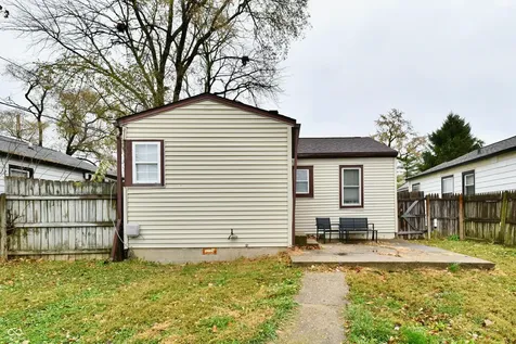 2220 Villa Avenue Indianapolis IN 46203