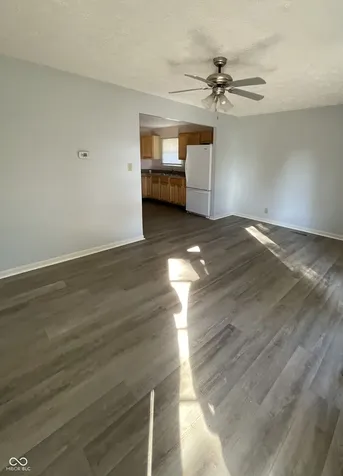 624 Sweetbriar Avenue Whiteland IN 46184
