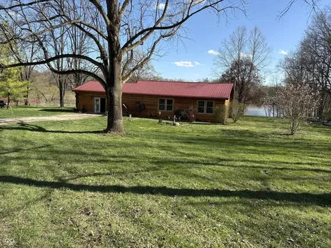 1355 N County Road 375 W Greencastle IN 46135