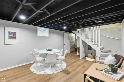 6976 Washington Boulevard Indianapolis IN 46220