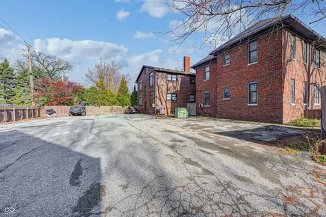 1404 NE Broadway Street NE Indianapolis IN 46202