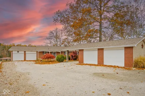 8421 W Old Nashville Road Columbus IN 47201