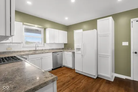 8421 W Old Nashville Road Columbus IN 47201