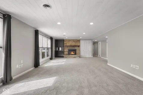 8421 W Old Nashville Road Columbus IN 47201