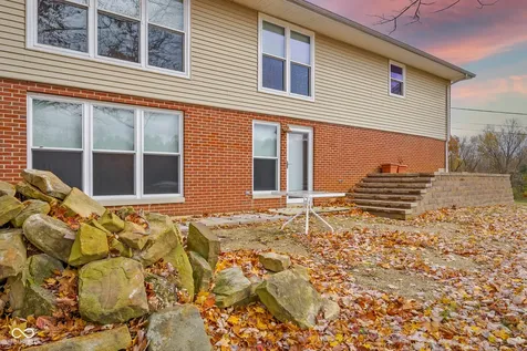8421 W Old Nashville Road Columbus IN 47201