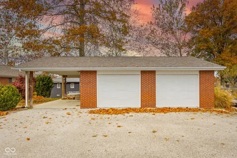 8421 W Old Nashville Road Columbus IN 47201