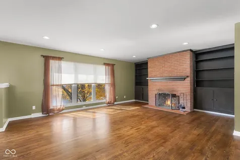 8421 W Old Nashville Road Columbus IN 47201