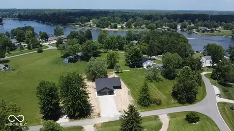 381 W Itawamba Trail Greensburg IN 47240