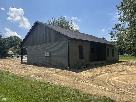 381 W Itawamba Trail Greensburg IN 47240