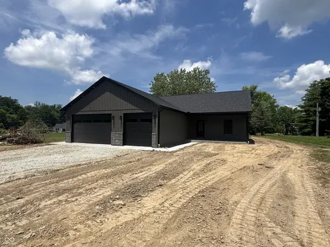 381 W Itawamba Trail Greensburg IN 47240