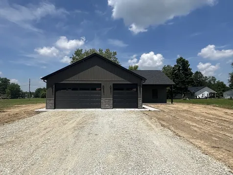 381 W Itawamba Trail Greensburg IN 47240