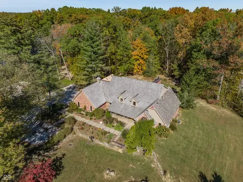2034 Dubois Road Spencer IN 47460