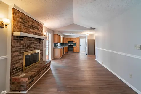 125 N Windmill Trail Greenwood IN 46142