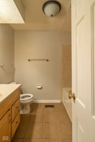 125 N Windmill Trail Greenwood IN 46142