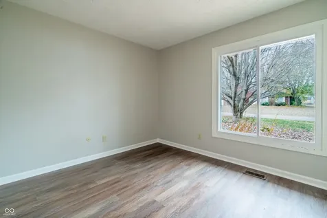 125 N Windmill Trail Greenwood IN 46142