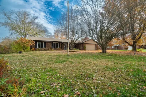 125 N Windmill Trail Greenwood IN 46142