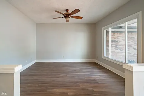 125 N Windmill Trail Greenwood IN 46142