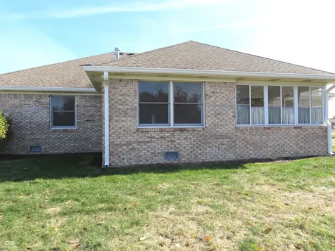 1804 Pine Cone Drive Brownsburg IN 46112