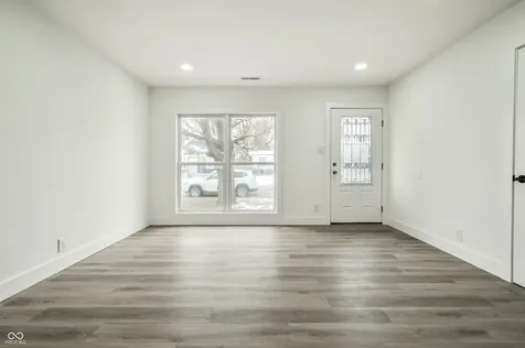 4213 Kingsley Drive Indianapolis IN 46205